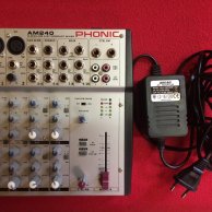 Table de mixage Phonic AM240